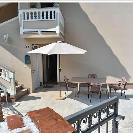 Belic Apartmán Lopar